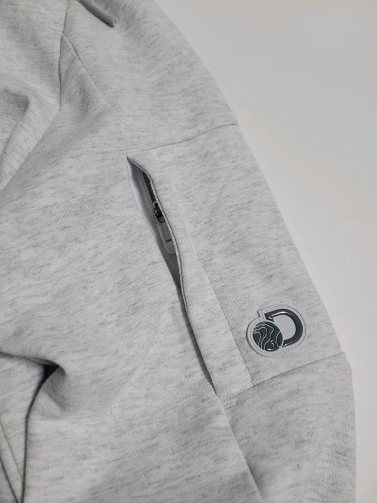 새상품)디스커버리 남녀 봄트레이닝복 세트--2