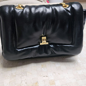 랑방 체인 스트랩 백