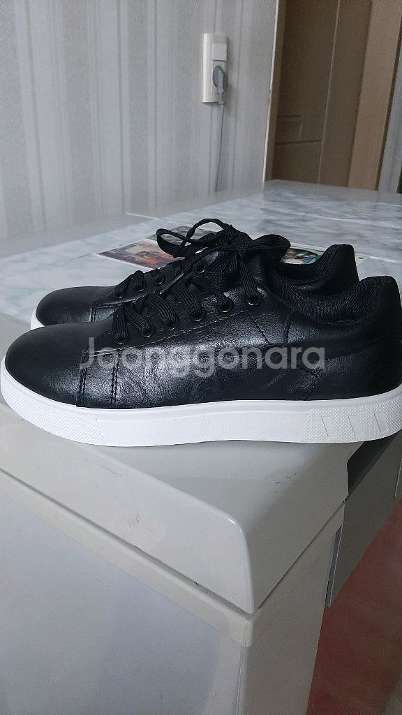 (새상품)가죽슬립온(245 250 가능)--1