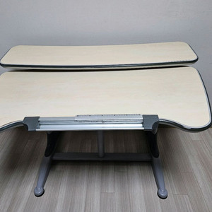 니스툴그로우 높이 각도 조절 책상