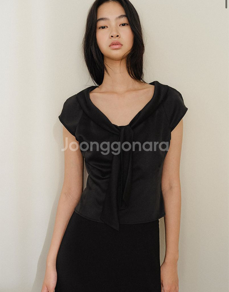 킨더살몬 보타이 블라우스--0