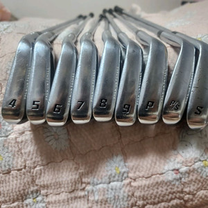 투어스테이지 VIQ 프리미엄 포지드 4번부터 S까지 9