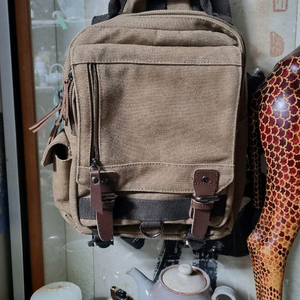 캐버스슬링백 메신저백 남여공용거의새것