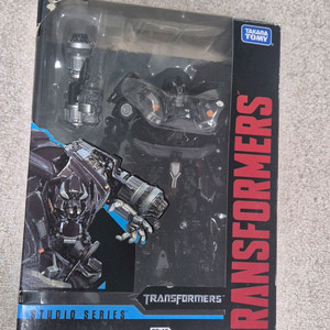 트랜스포머 스튜디오시리즈 아이언하이드