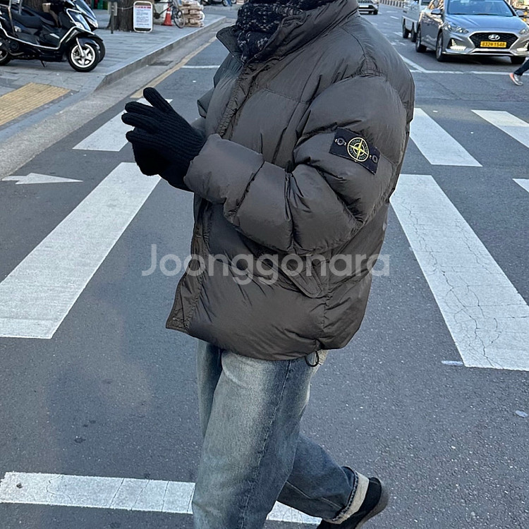 스톤아일랜드 24fw 크링클랩스 리드그레이 L--1