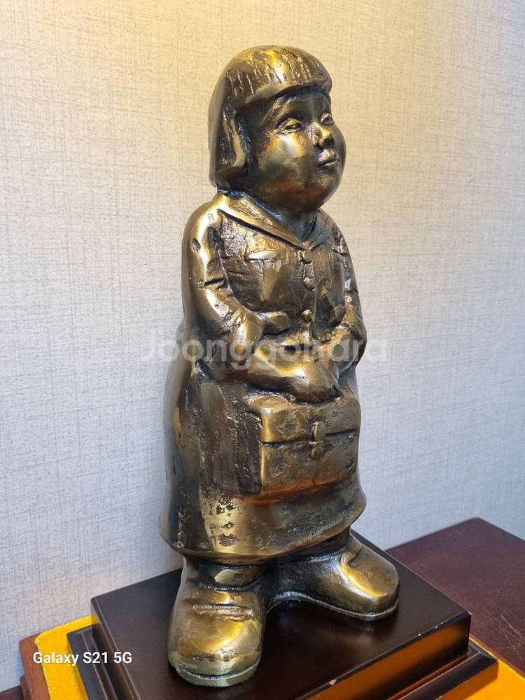 [동 브론즈 작품] 어느날 여고시절 -높이34cm--2