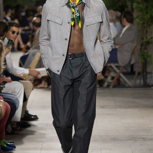 에르메스 스웨이드 자켓 46사이즈