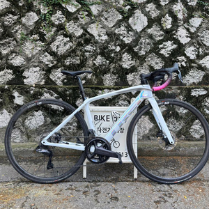 트렉 에몬다 SL7 50사이즈+디티 PRC1100 휠