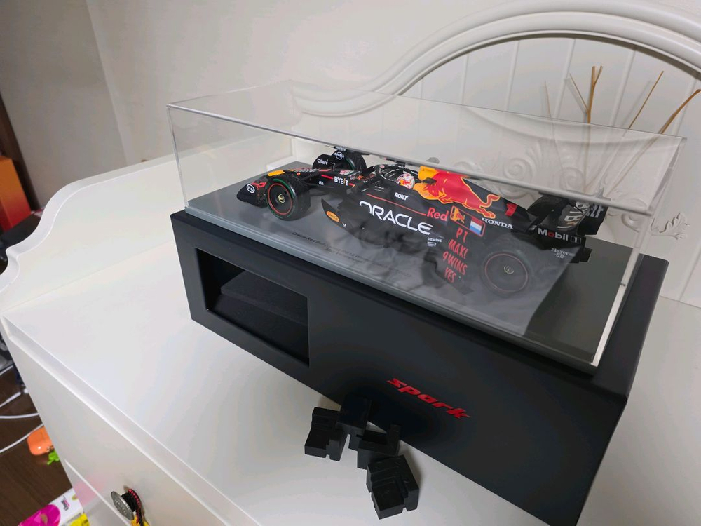 스파크 1:18 레드불 RB19 막스베르스타펜 네덜란드--2