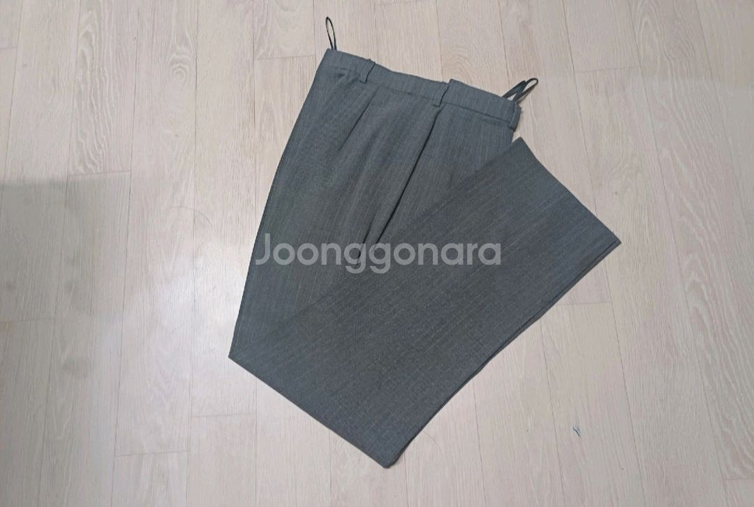 BALLY 스트라이프 정장 바지 8사이즈--1