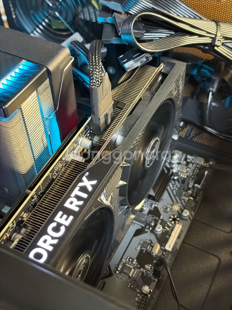 RTX 4070 super i5 13세대 게이밍 컴퓨터--2