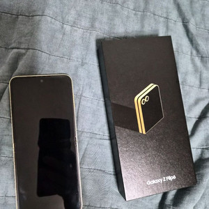 갤럭시 Z플립6 256GB 자급제 삼케플