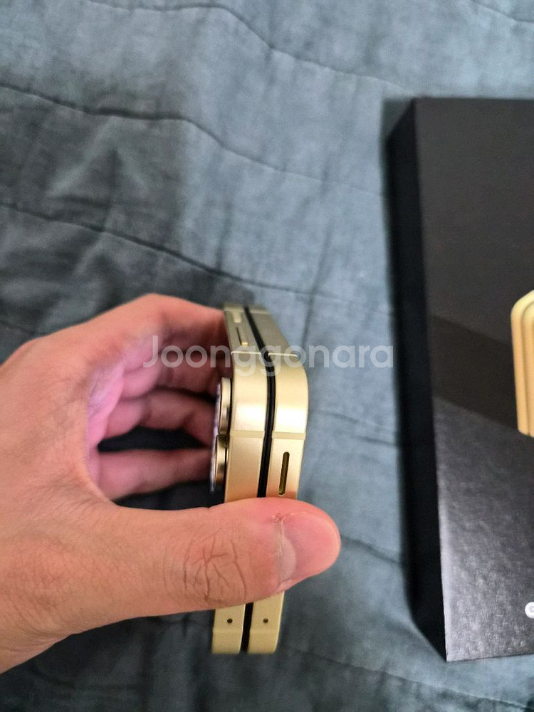 갤럭시 Z플립6 256GB 자급제 삼케플--5