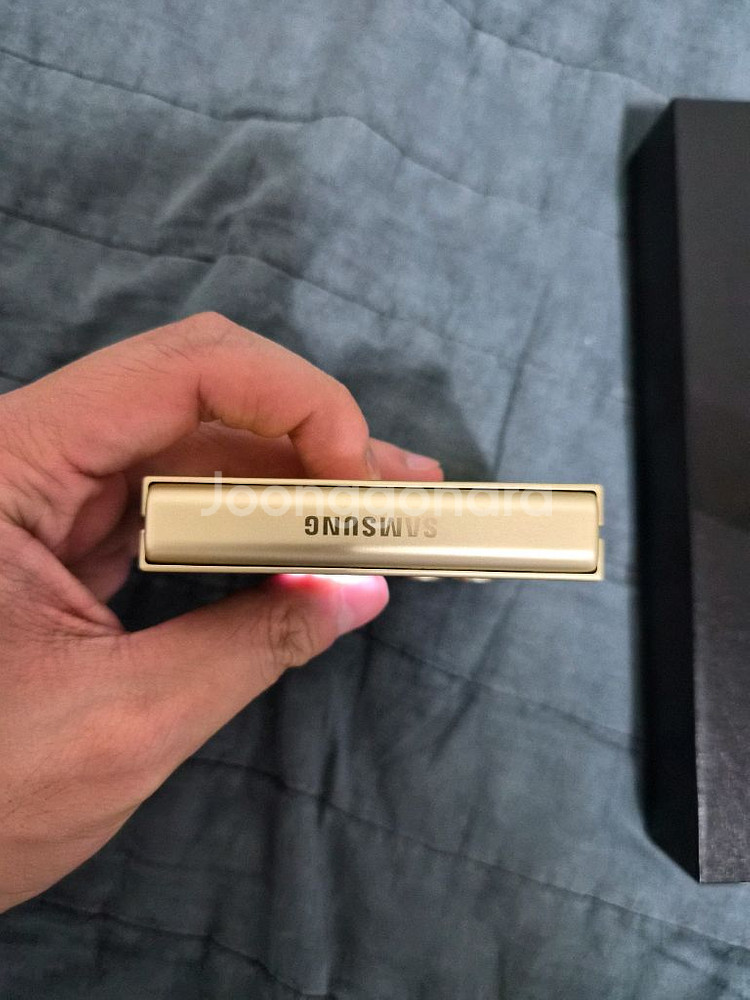 갤럭시 Z플립6 256GB 자급제 삼케플--4