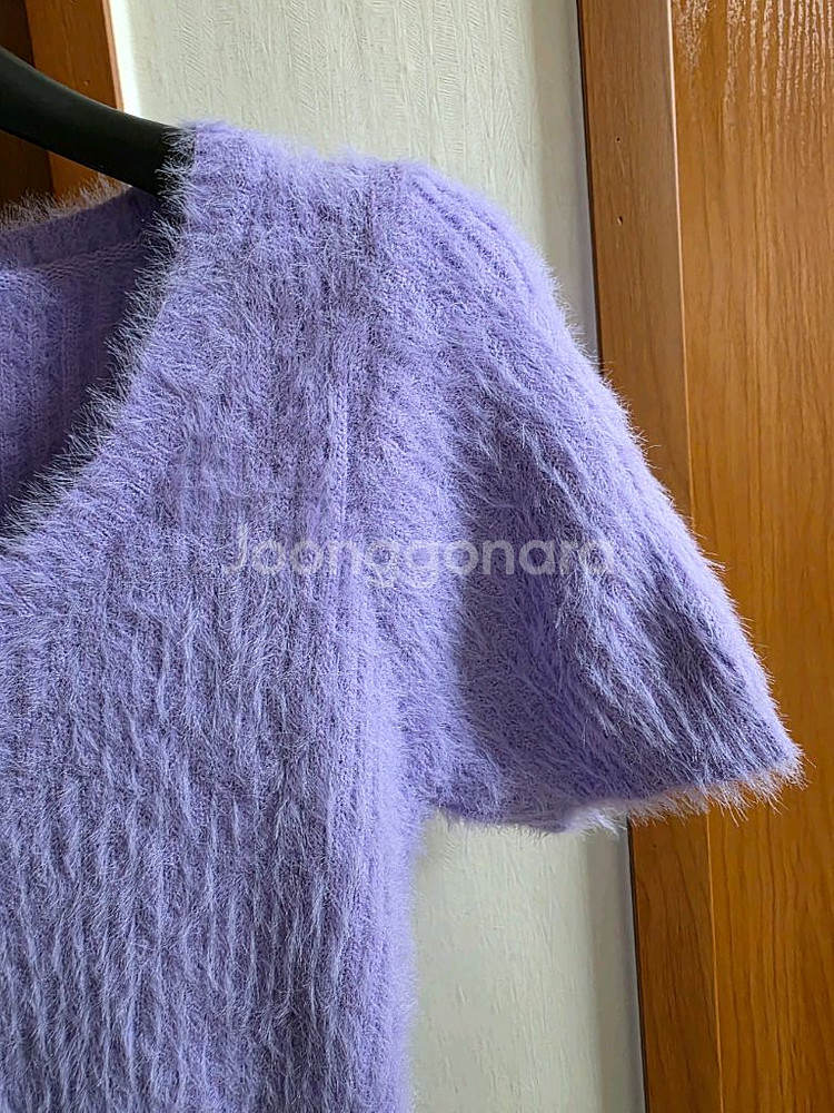 보랏빛 앙고라 반팔니트--5