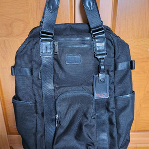 투미 르준백팩 정품입니다