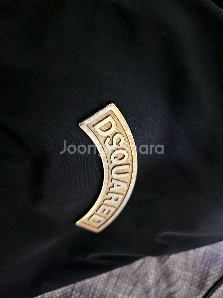 디스퀘어드 지퍼패딩--5