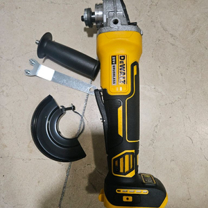 디월트호환용 충전그라인더 및충전기