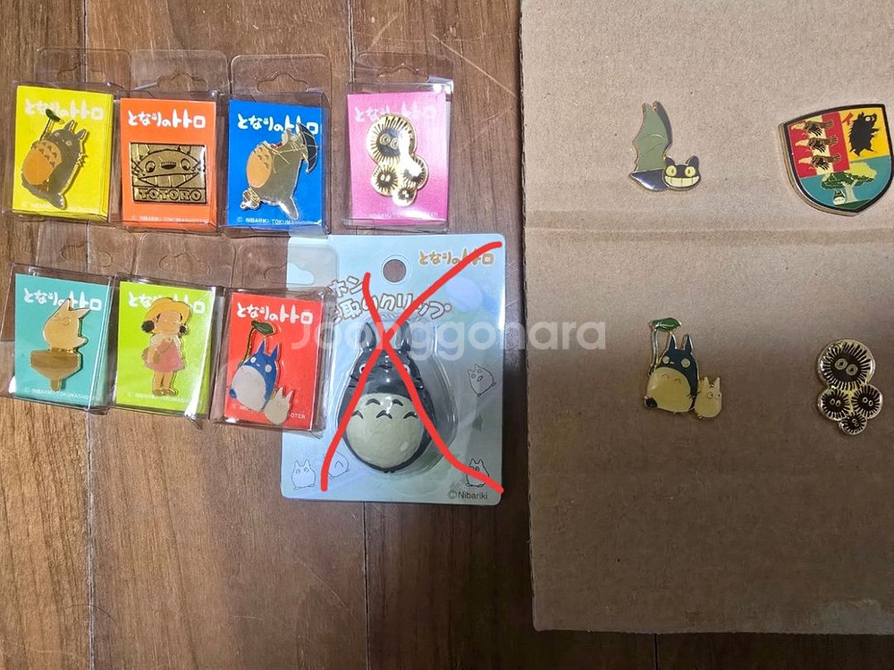 지브리스튜디오 정품 90년대 고전레어 토토로 뱃지--0