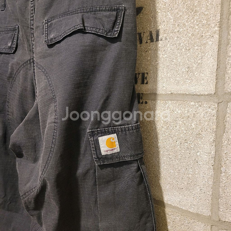 칼하트 WIP 레귤러 카고팬츠 31X32--3