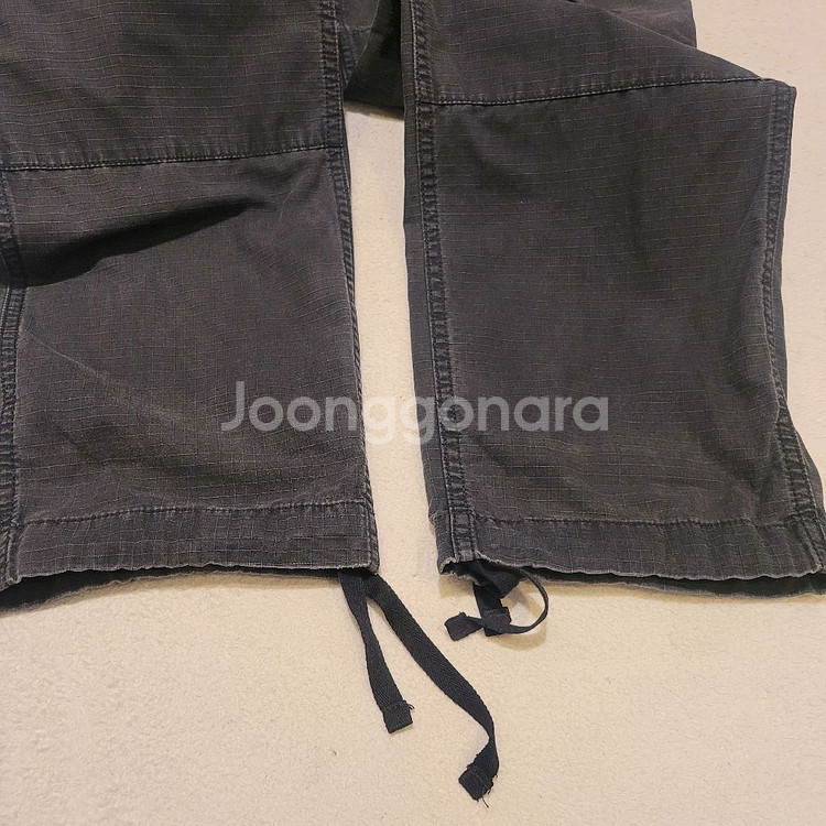 칼하트 WIP 레귤러 카고팬츠 31X32--4