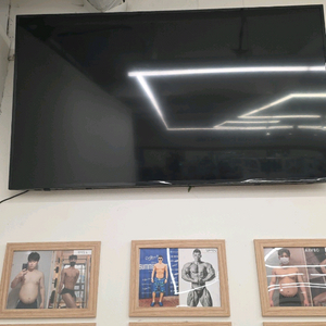 컴스톤 50인치TV