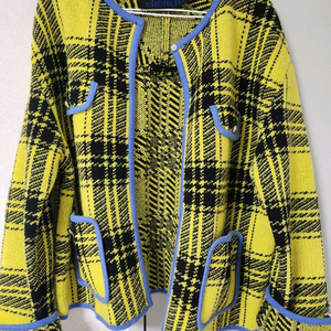 럭키슈에뜨 니트 가디건