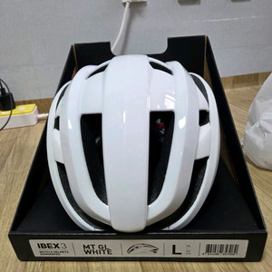 홍진 아이벡스3 L사이즈 팝니다.