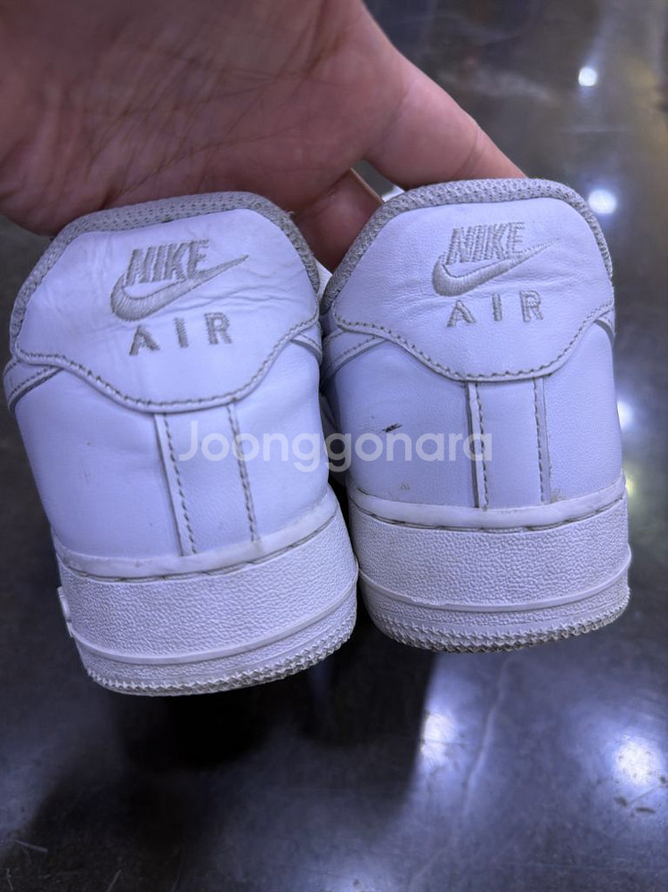 나이키 에어포스1 로우 07 트리플화이트 스니커즈265--6