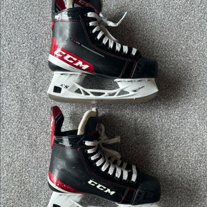 CCM JETSPEED FT475 아이스하키 스케이트