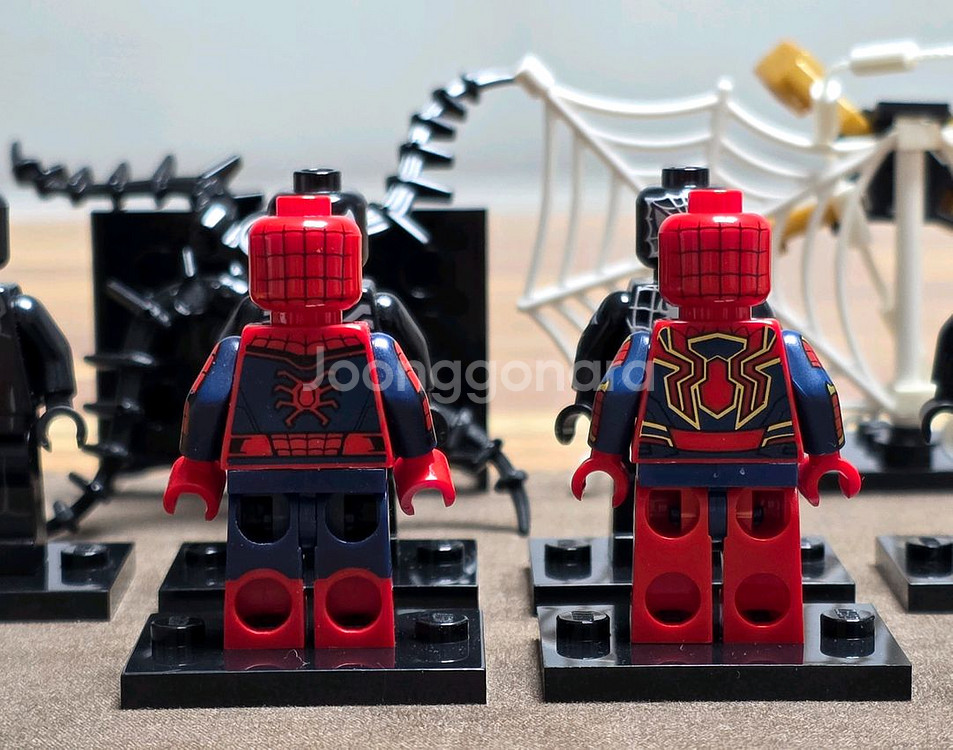 레고 76150, 76108, 76130, & 심비오트--3