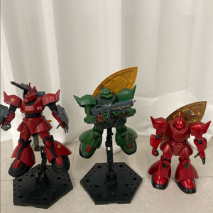 hg 겔구그 도색 가조립 3종 판매