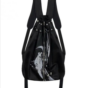 woodz 우즈 착용) 디프런트이즈오케이 d.ok 디퍼