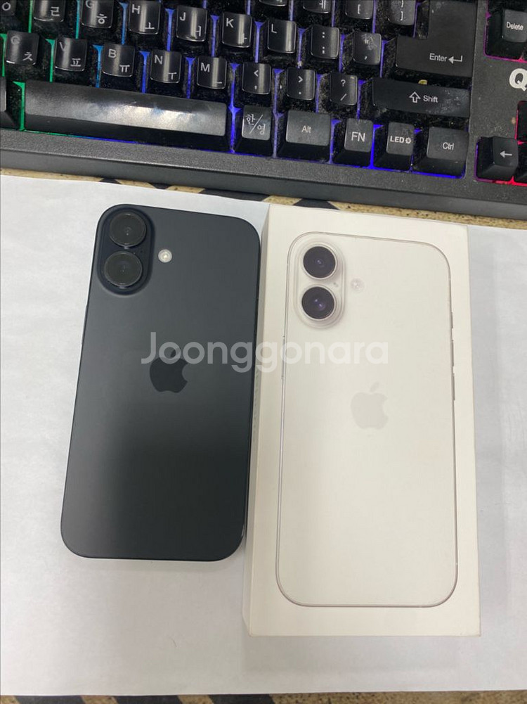 아이폰16 블랙 액정SS급 256GB 배터리성능92%--0