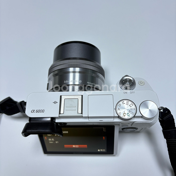 소니 A6000 A급 번들렌즈(16-50)--3