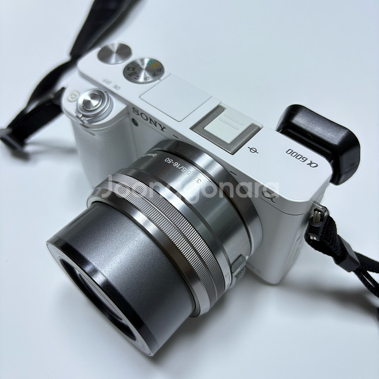 소니 A6000 A급 번들렌즈(16-50)--5