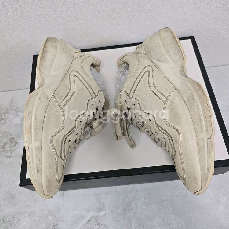 구찌 라이톤 더티 6.5사이즈 255 260 판매--3