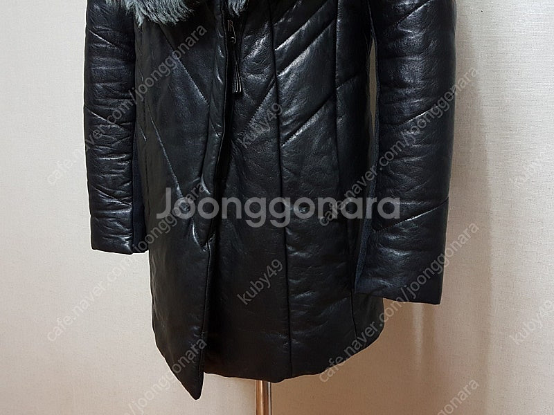 여우털 카라 램스킨 하프 여성 패딩 66-77 상태좋음--9