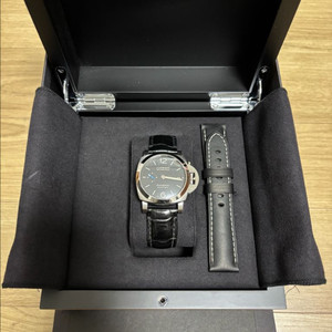 파네라이 시계 쿼란타 (40mm)