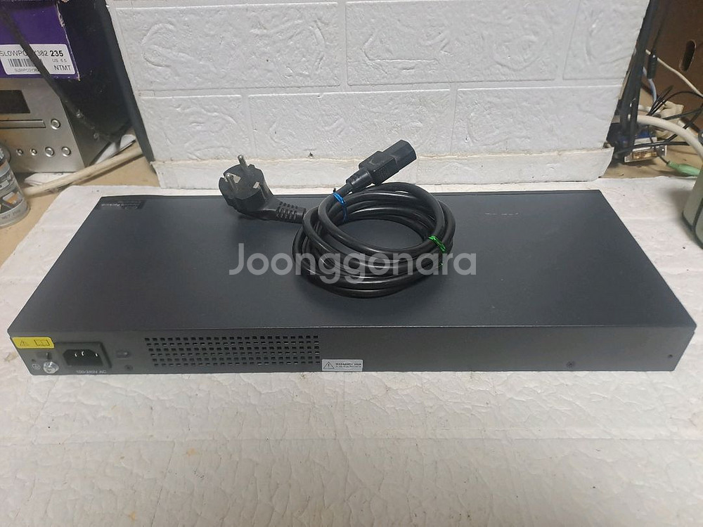 HPE OfficeConnect 1420_24port--3