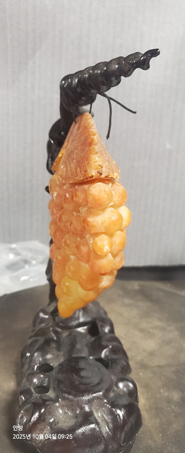 [골동품] 천연수산옥 포도문 좌대 장식품--5