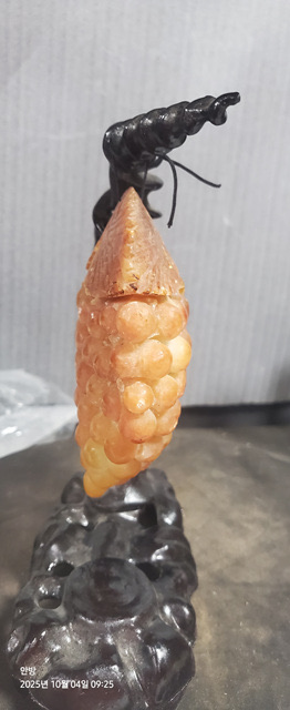 [골동품] 천연수산옥 포도문 좌대 장식품--8
