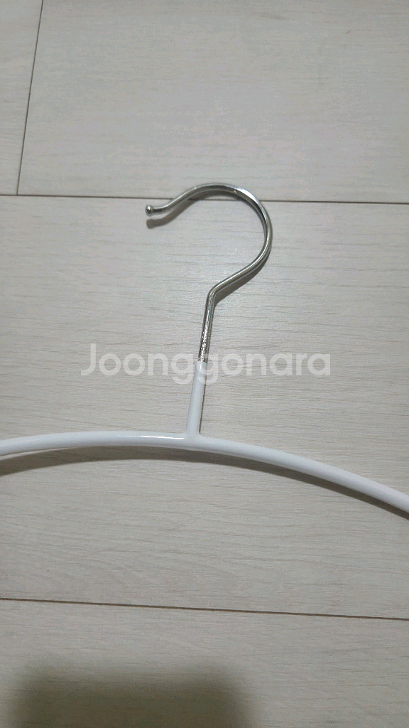 어깨뿔방지 키즈 옷걸이--1