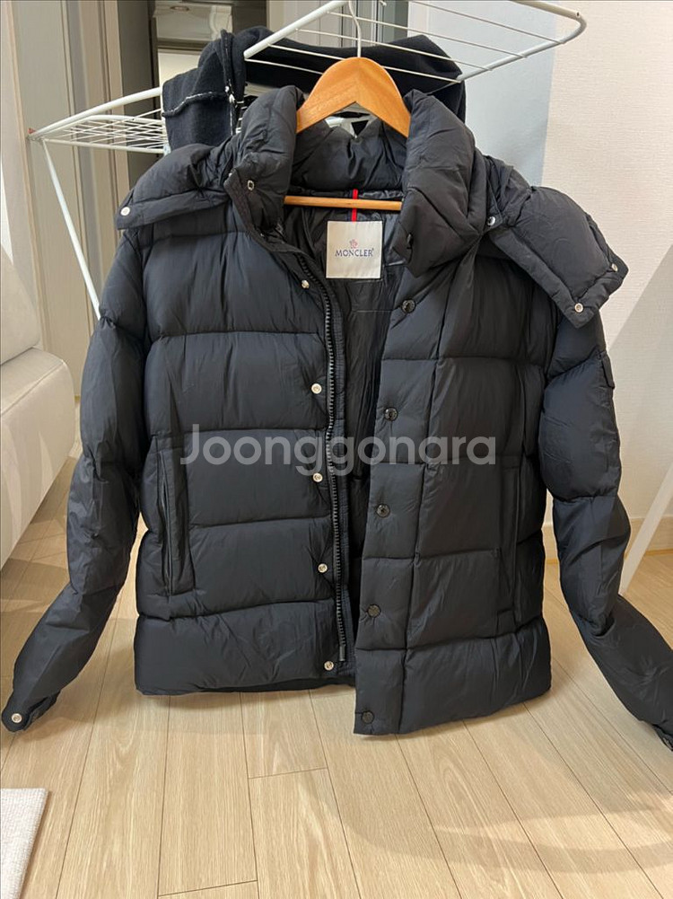 몽클레어 베제르 4사이즈 남성용--0