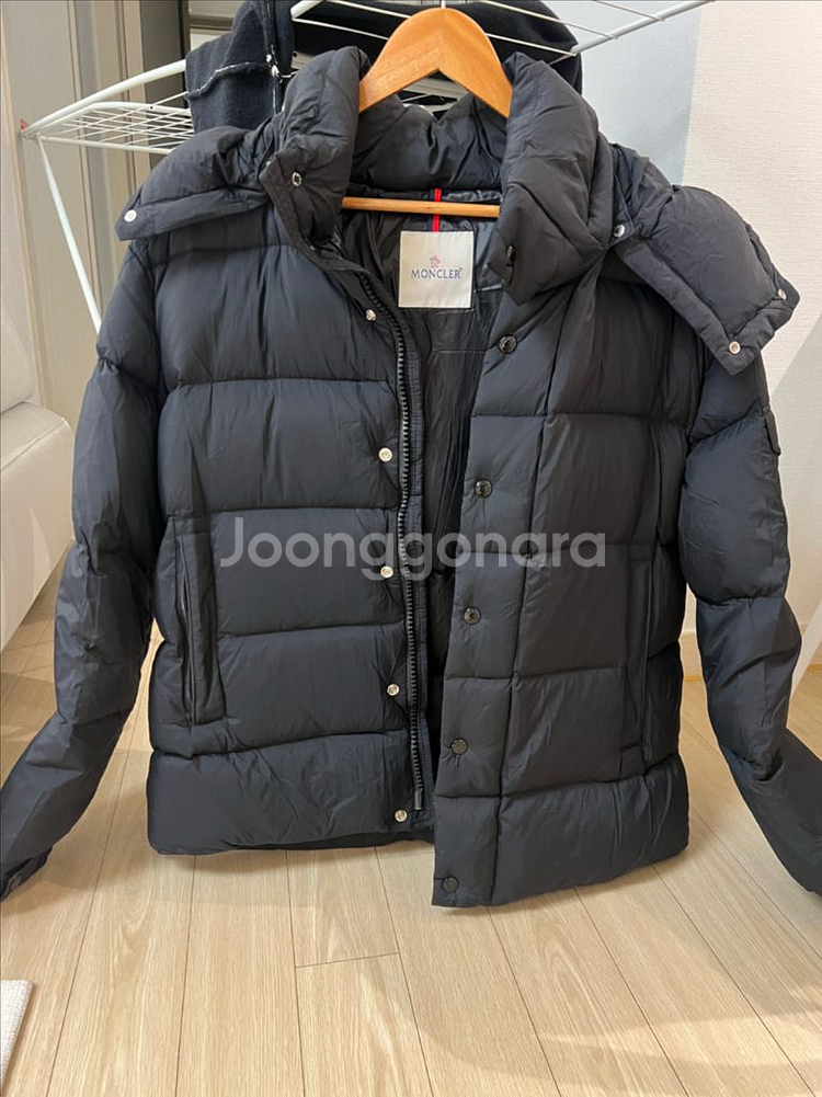 몽클레어 베제르 4사이즈 남성용--1