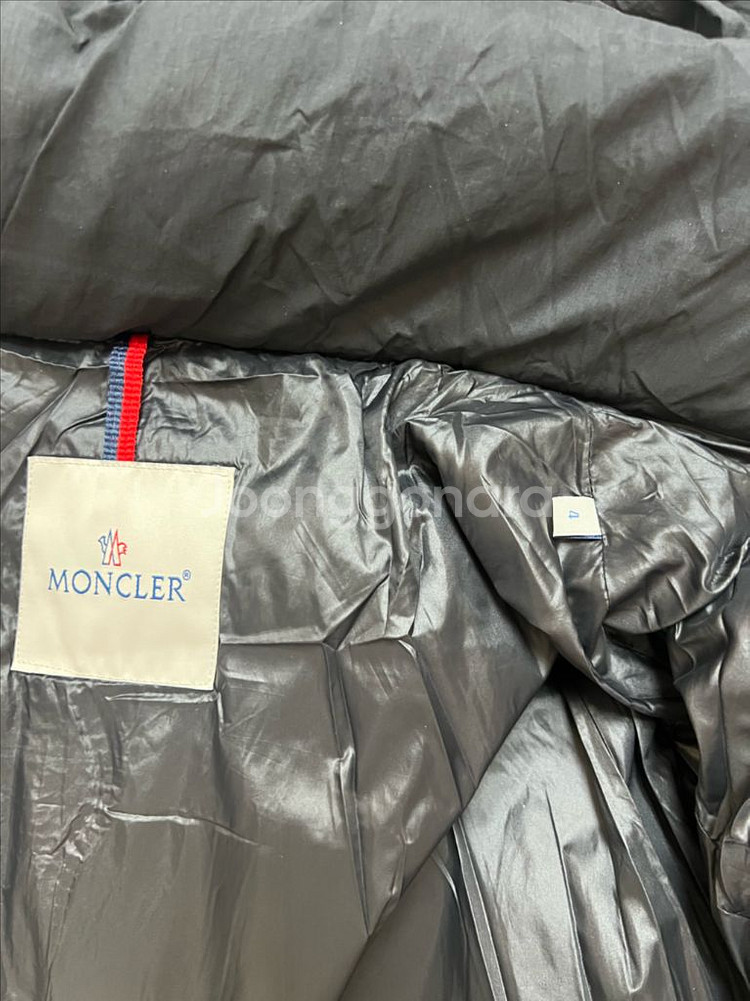 몽클레어 베제르 4사이즈 남성용--6