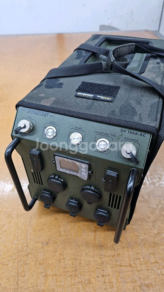 다이팩토리 올인원 195A 파워뱅크--3