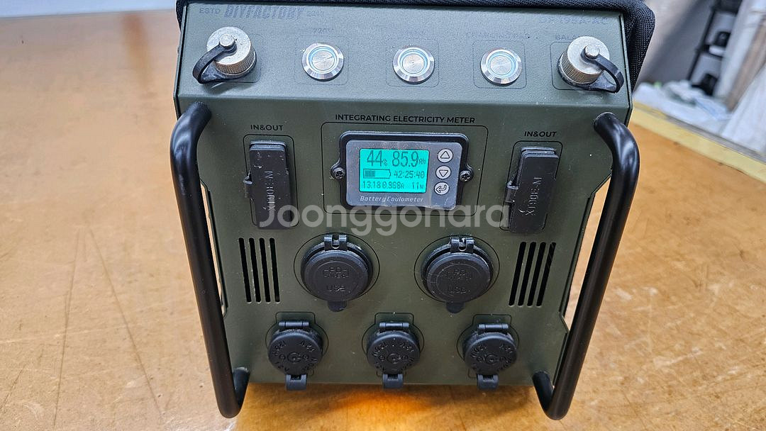 다이팩토리 올인원 195A 파워뱅크--1