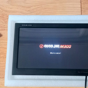 M300 아이나비 8인치 익스트림 네비게이션