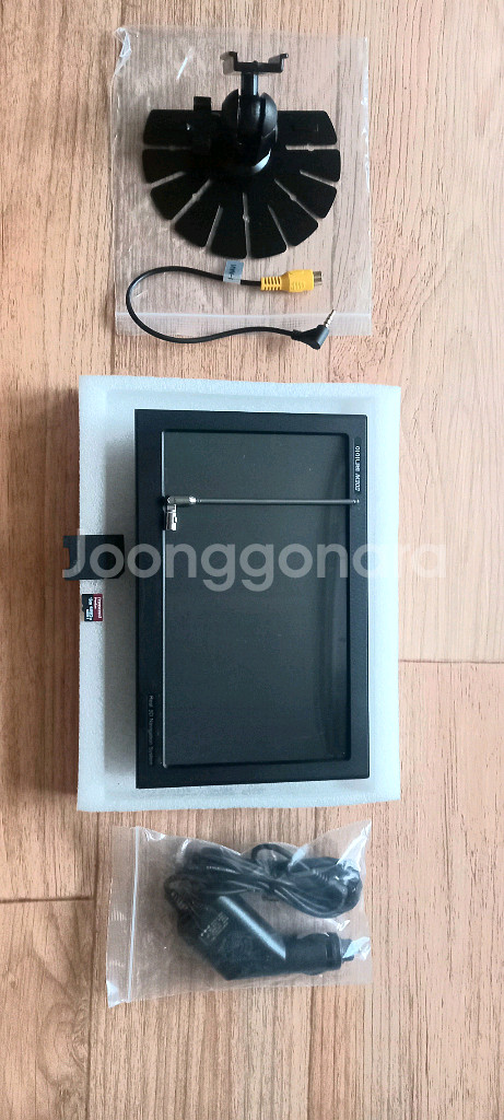 M300 아이나비 8인치 익스트림 네비게이션--6